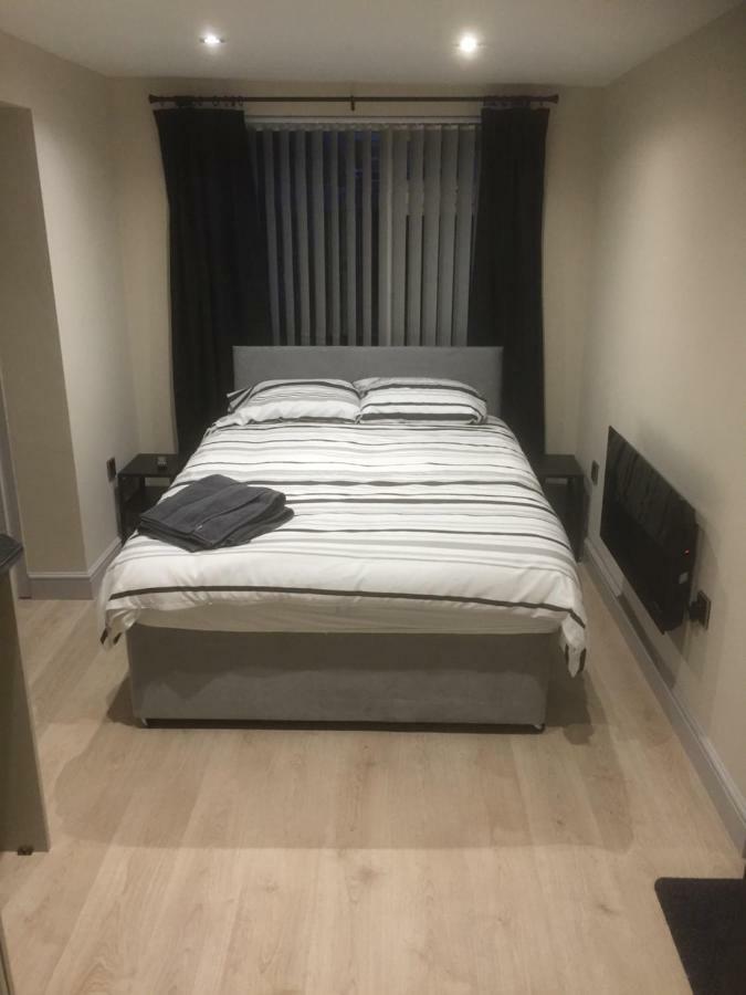 Private En-Suite Guestroom Ρούθιν Εξωτερικό φωτογραφία