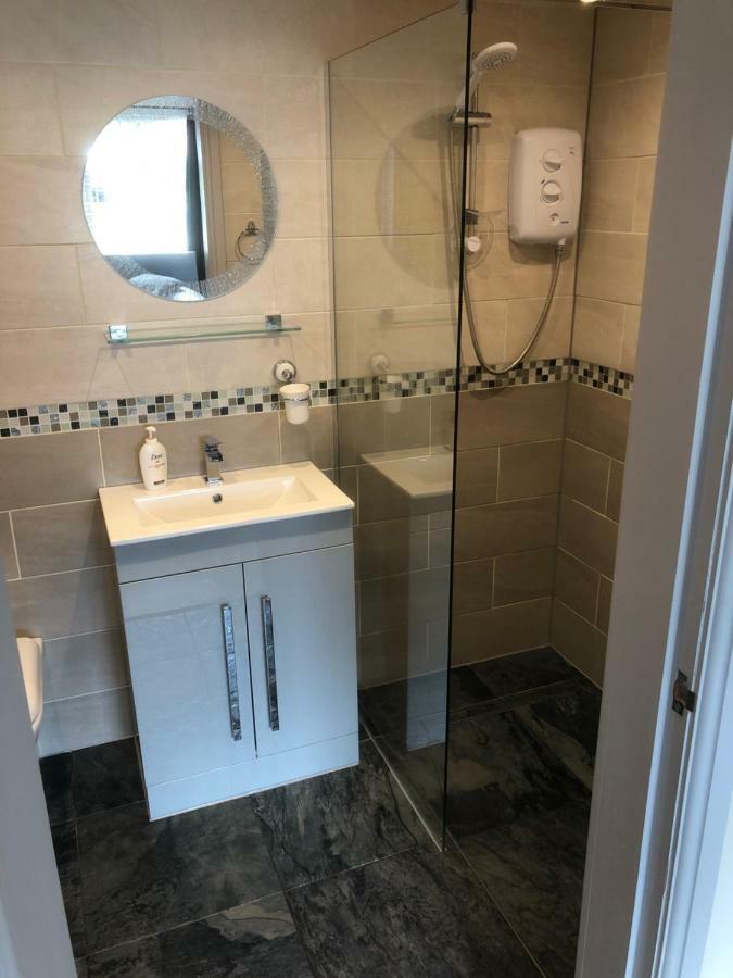 Private En-Suite Guestroom Ρούθιν Εξωτερικό φωτογραφία